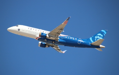 Alaska Airlines (Horizon) Embraer ERJ-175LR (ERJ-170-200LR) (N651QX) at  Tucson - International, United States