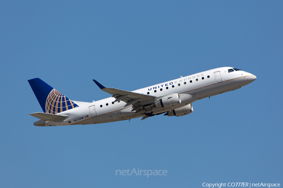 United Express (Shuttle America) Embraer ERJ-170SE (ERJ-170-100SE) (N651RW) | Photo 42585