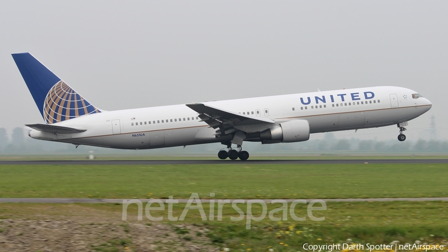 United Airlines Boeing 767-322(ER) (N651UA) | Photo 216369