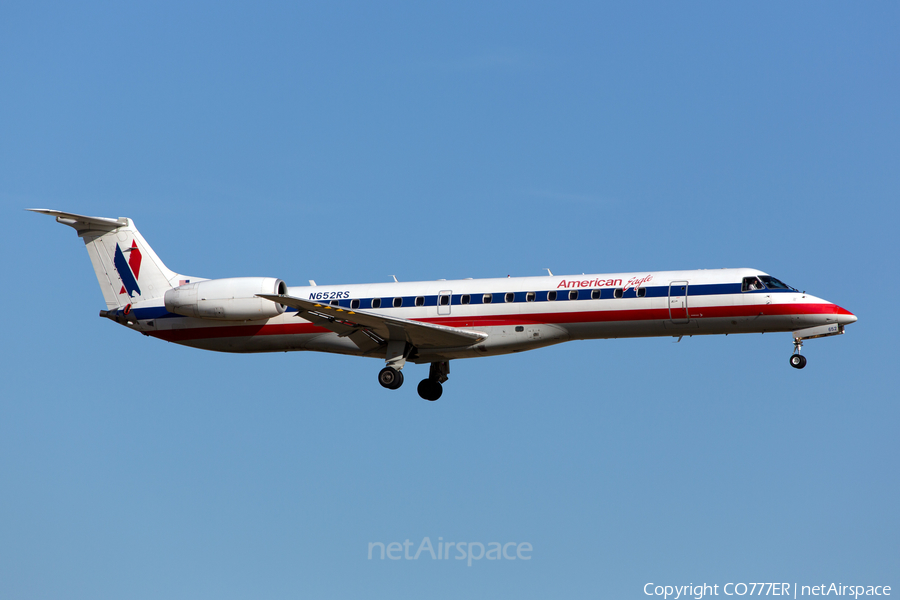 American Eagle Embraer ERJ-145LR (N652RS) | Photo 35300