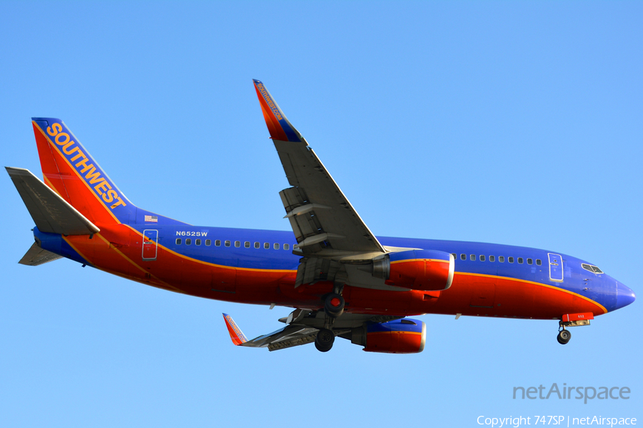 Southwest Airlines Boeing 737-3H4 (N652SW) | Photo 39159