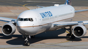 United Airlines Boeing 767-322(ER) (N652UA) at  Hamburg - Fuhlsbuettel (Helmut Schmidt), Germany