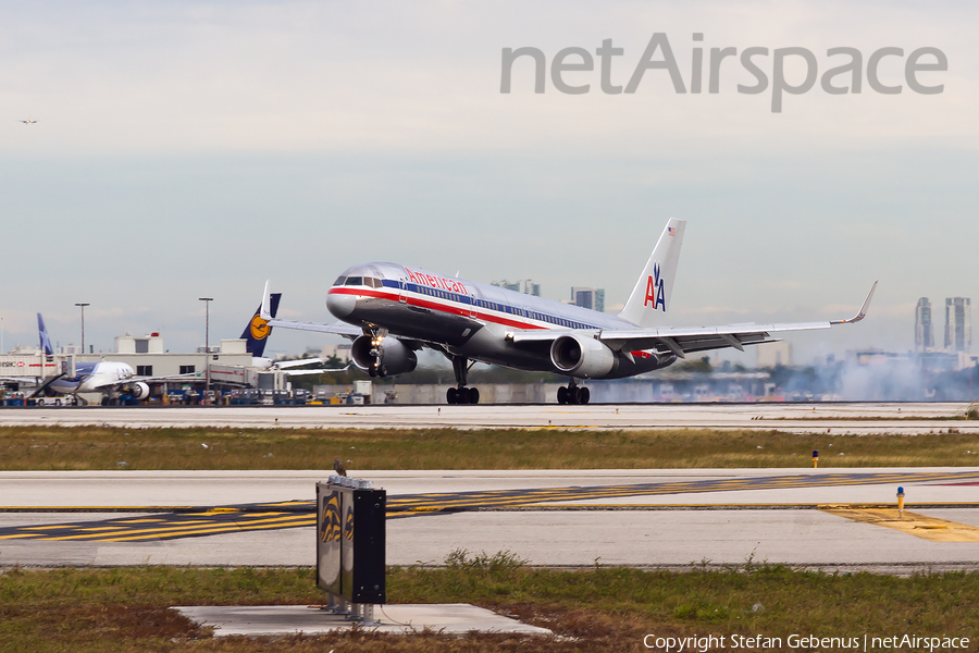 American Airlines Boeing 757-223 (N653A) | Photo 45556