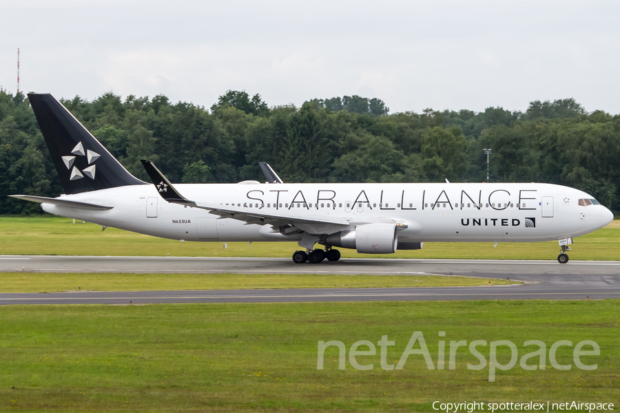 United Airlines Boeing 767-322(ER) (N653UA) | Photo 112214