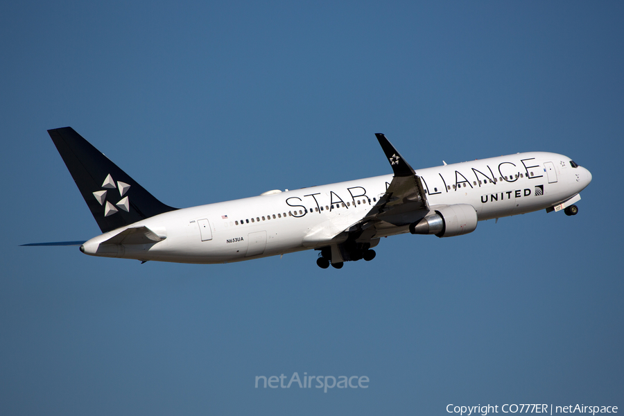 United Airlines Boeing 767-322(ER) (N653UA) | Photo 194390