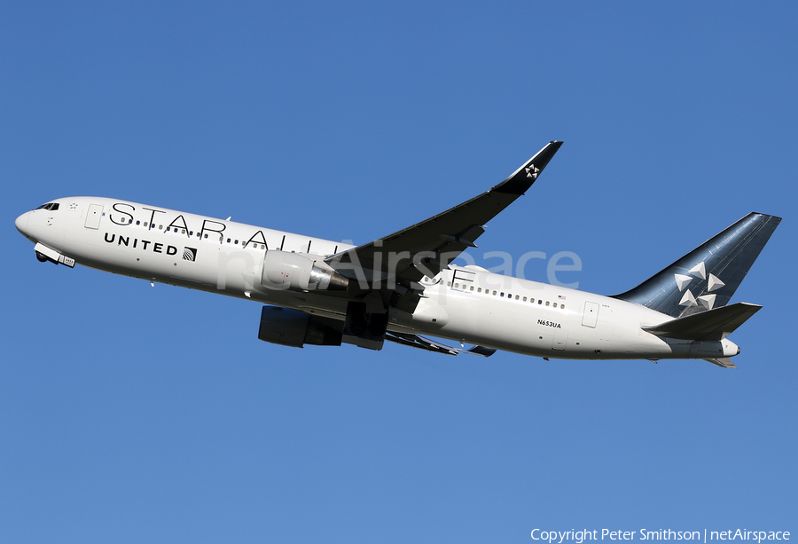 United Airlines Boeing 767-322(ER) (N653UA) | Photo 274796