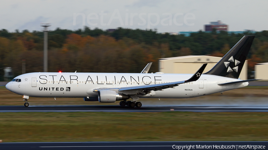 United Airlines Boeing 767-322(ER) (N653UA) | Photo 194733