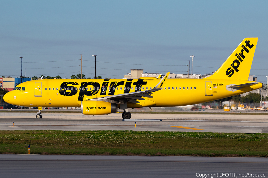 Spirit Airlines Airbus A320-232 (N654NK) | Photo 611419