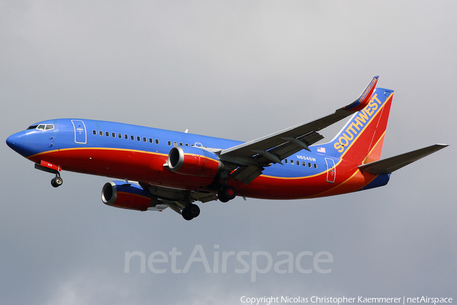Southwest Airlines Boeing 737-3H4 (N654SW) | Photo 127003