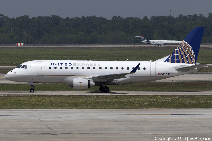 United Express (Shuttle America) Embraer ERJ-170SE (ERJ-170-100SE) (N655RW) | Photo 537636