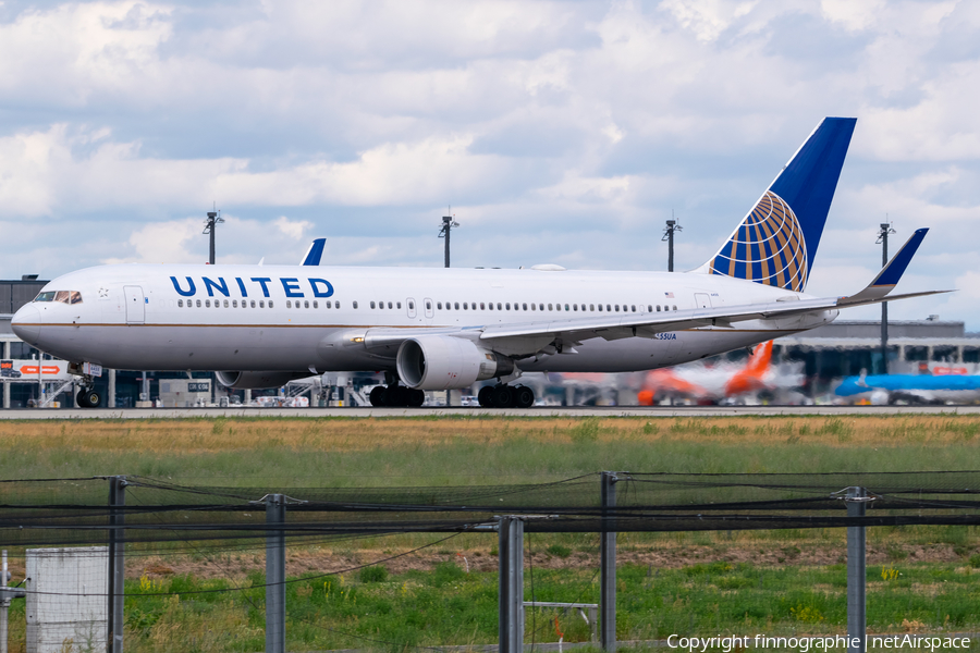 United Airlines Boeing 767-322(ER) (N655UA) | Photo 514354