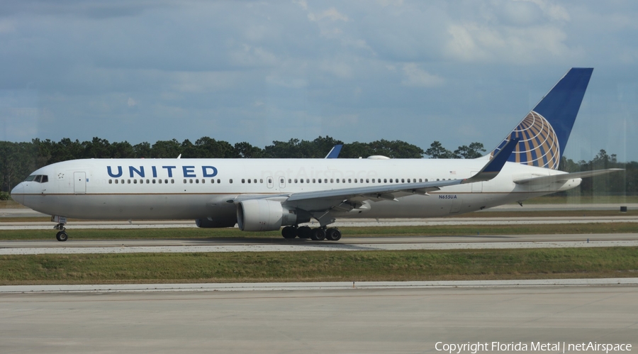 United Airlines Boeing 767-322(ER) (N655UA) | Photo 617641