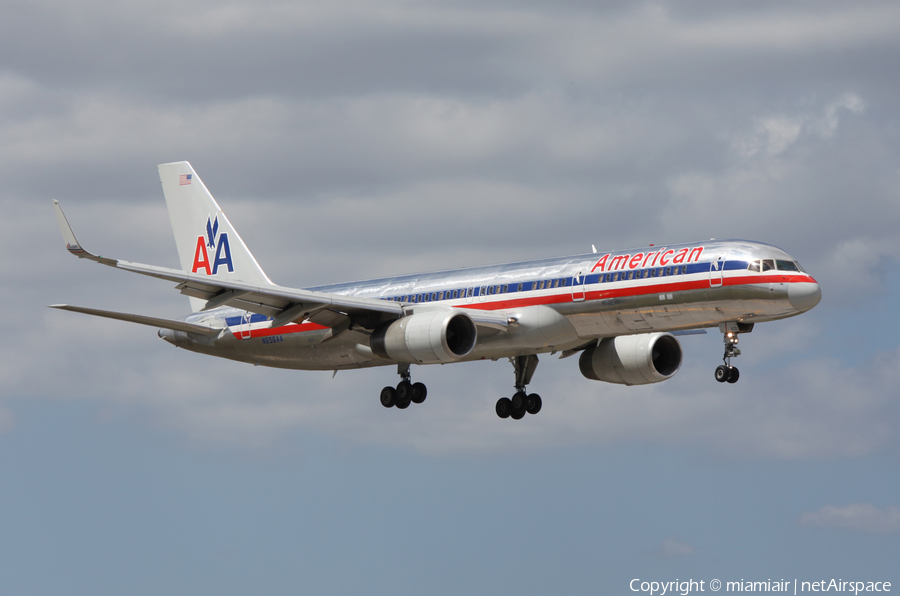 American Airlines Boeing 757-223 (N656AA) | Photo 3378