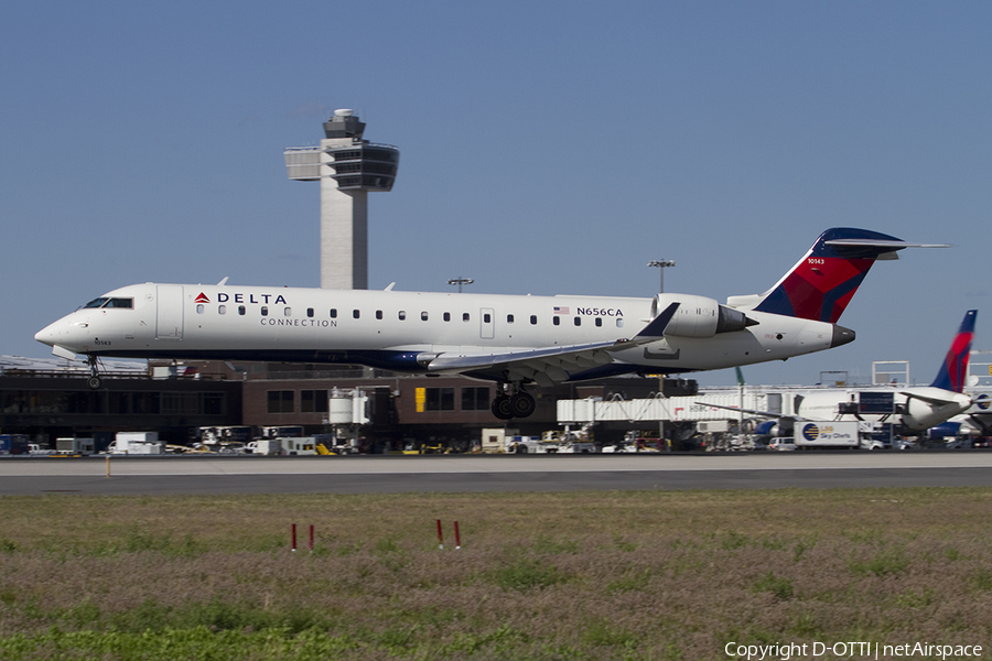 Delta Connection (Comair) Bombardier CRJ-701ER (N656CA) | Photo 387252
