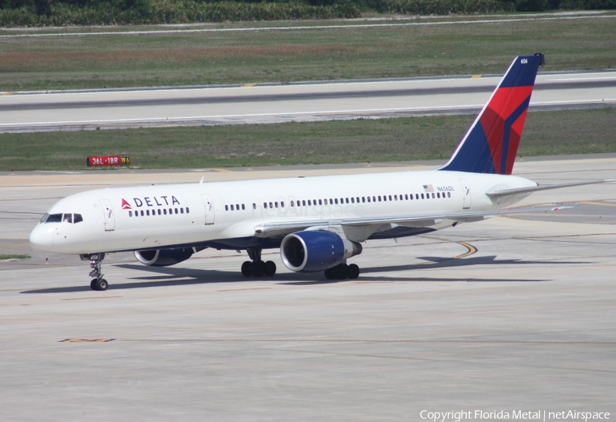 Delta Air Lines Boeing 757-232 (N656DL) | Photo 301242