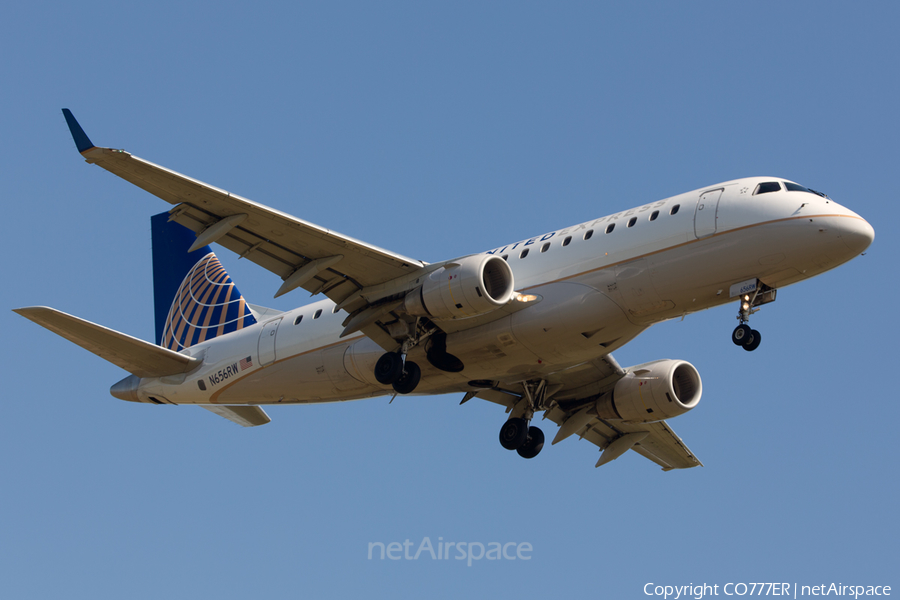 United Express (Shuttle America) Embraer ERJ-170SE (ERJ-170-100SE) (N656RW) | Photo 47462