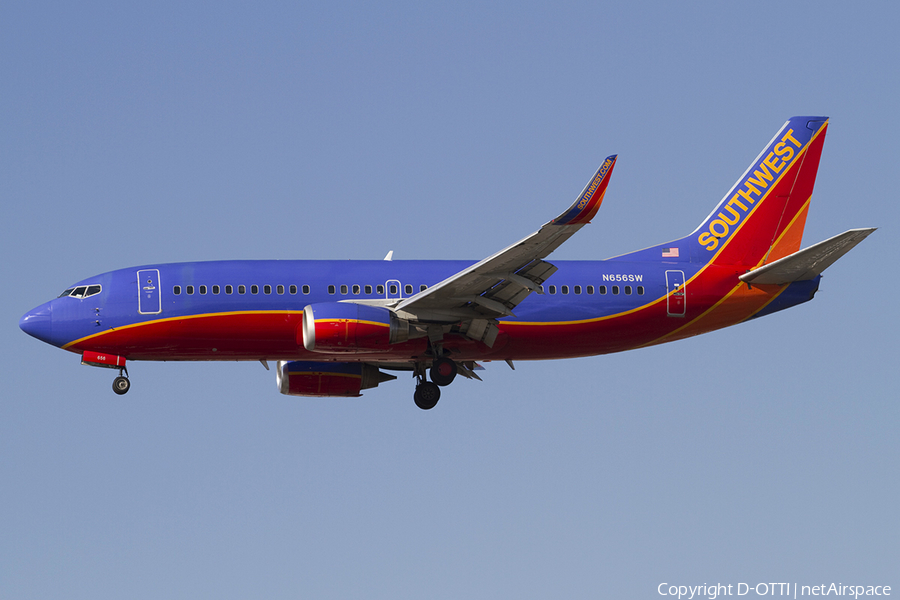 Southwest Airlines Boeing 737-3H4 (N656SW) | Photo 338555
