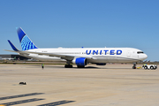 United Airlines Boeing 767-322(ER) (N656UA) at  Dallas/Ft. Worth - International, United States