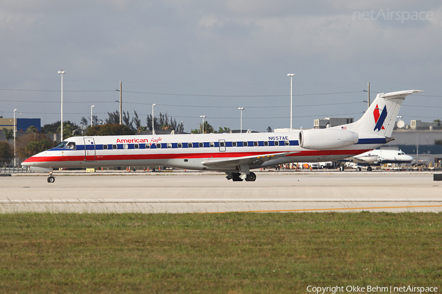 American Eagle Embraer ERJ-145LR (N657AE) | Photo 37083