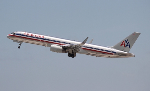 American Airlines Boeing 757-223 (N657AM) at  Miami - International, United States