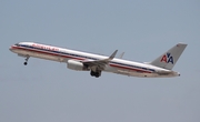 American Airlines Boeing 757-223 (N657AM) at  Miami - International, United States