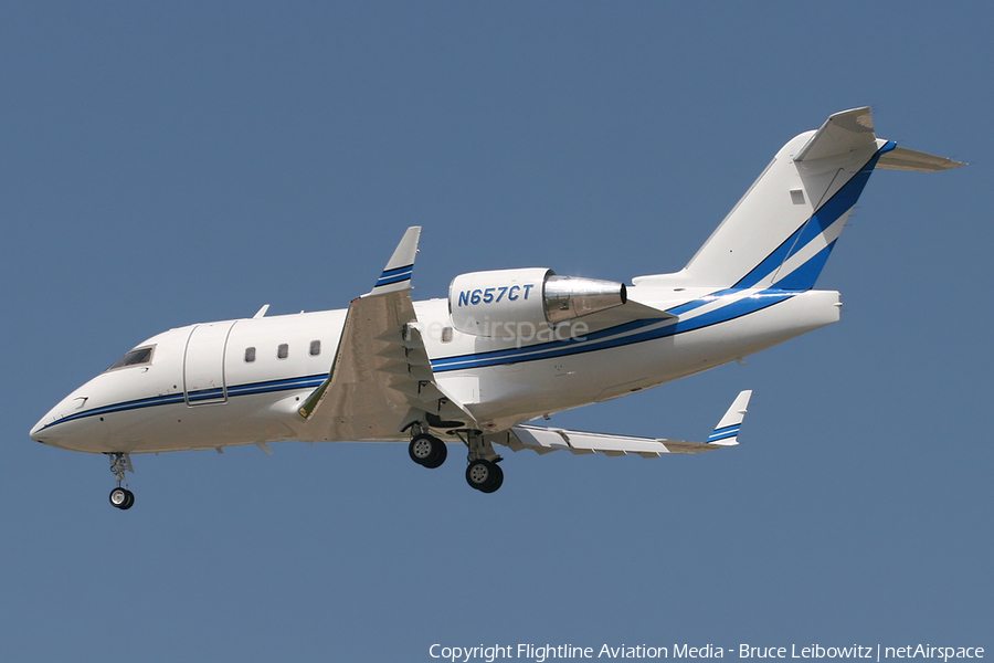 (Private) Bombardier CL-600-2B16 Challenger 604 (N657CT) | Photo 159127
