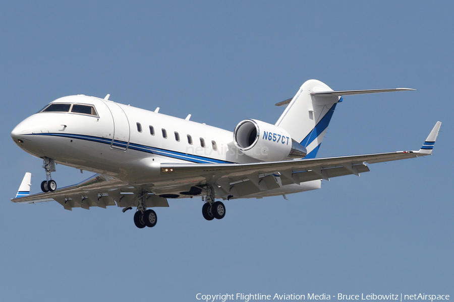 (Private) Bombardier CL-600-2B16 Challenger 604 (N657CT) | Photo 159461