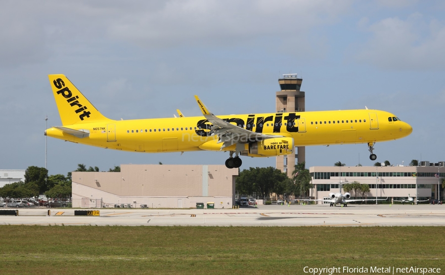 Spirit Airlines Airbus A321-231 (N657NK) | Photo 358085