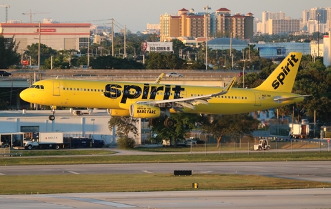 Spirit Airlines Airbus A321-231 (N657NK) at  Ft. Lauderdale - International, United States