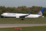 United Airlines Boeing 767-322(ER) (N657UA) at  Hamburg - Fuhlsbuettel (Helmut Schmidt), Germany