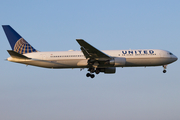 United Airlines Boeing 767-322(ER) (N657UA) at  London - Heathrow, United Kingdom