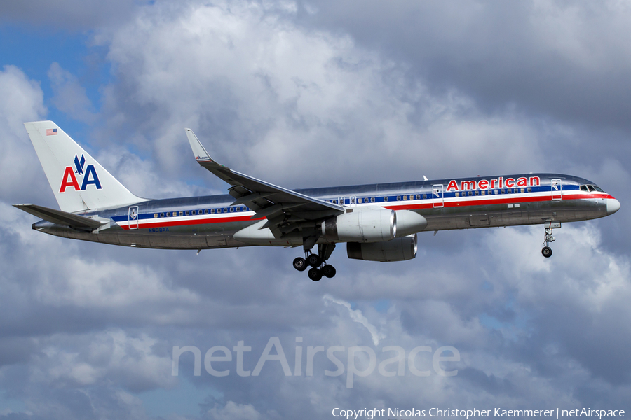 American Airlines Boeing 757-223 (N658AA) | Photo 122270