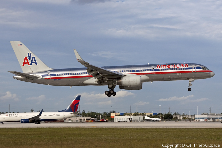 American Airlines Boeing 757-223 (N658AA) | Photo 421944