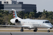 American Eagle Embraer ERJ-145LR (N658AE) at  Miami - International, United States