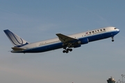 United Airlines Boeing 767-322(ER) (N659UA) at  Zurich - Kloten, Switzerland