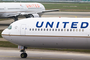 United Airlines Boeing 767-424(ER) (N66051) at  Zurich - Kloten, Switzerland