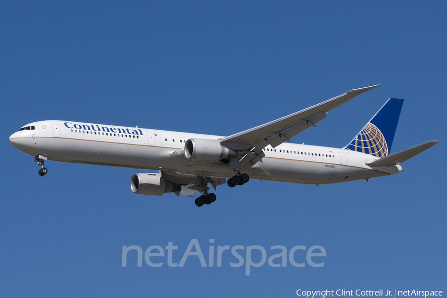 Continental Airlines Boeing 767-424(ER) (N66056) | Photo 41936
