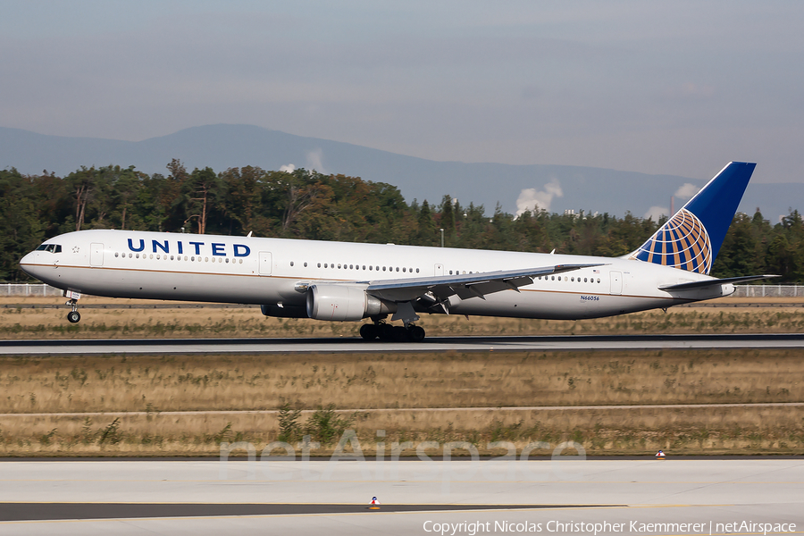 United Airlines Boeing 767-424(ER) (N66056) | Photo 158886