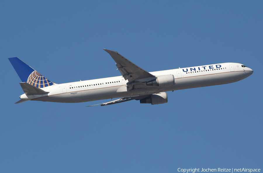 United Airlines Boeing 767-424(ER) (N66057) | Photo 25527