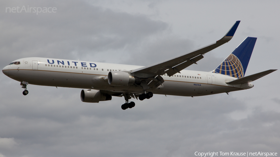 United Airlines Boeing 767-322(ER) (N661UA) | Photo 361063