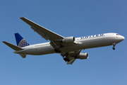 United Airlines Boeing 767-322(ER) (N661UA) at  London - Heathrow, United Kingdom