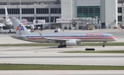 American Airlines Boeing 757-223 (N662AA) at  Miami - International, United States