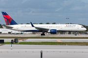 Delta Air Lines Boeing 757-232 (N662DN) at  Ft. Lauderdale - International, United States