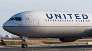 United Airlines Boeing 767-322(ER) (N662UA) at  Amsterdam - Schiphol, Netherlands