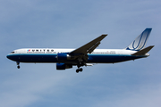 United Airlines Boeing 767-322(ER) (N662UA) at  Washington - Dulles International, United States