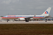 American Airlines Boeing 757-223 (N663AM) at  Miami - International, United States