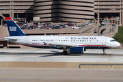 US Airways Airbus A320-232 (N663AW) at  Phoenix - Sky Harbor, United States