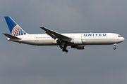 United Airlines Boeing 767-322(ER) (N663UA) at  London - Heathrow, United Kingdom