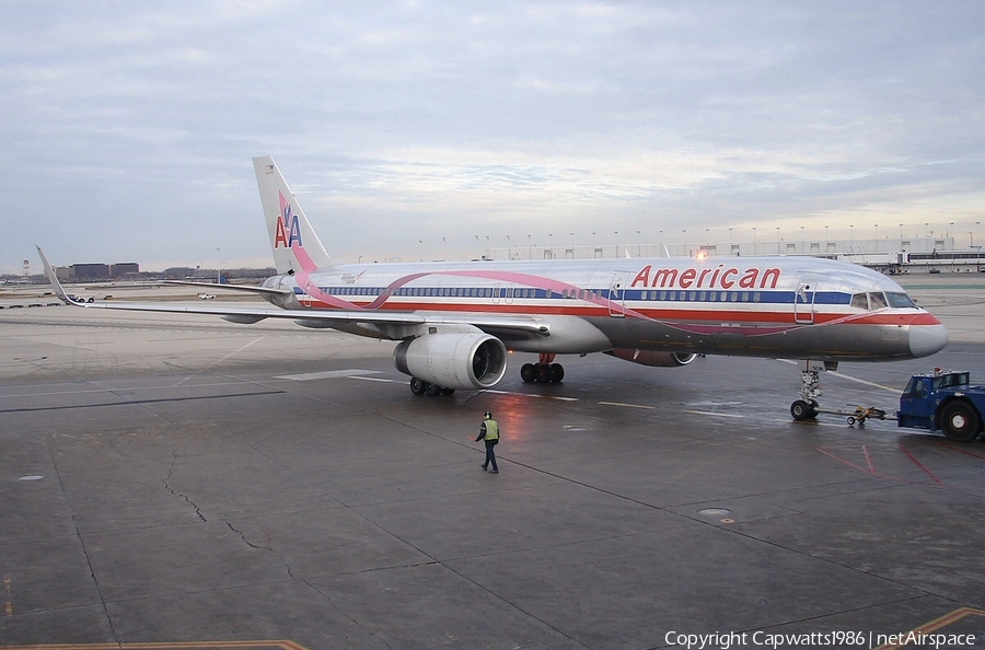 American Airlines Boeing 757-223 (N664AA) | Photo 381354