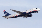 US Airways Airbus A320-232 (N664AW) at  Phoenix - Sky Harbor, United States